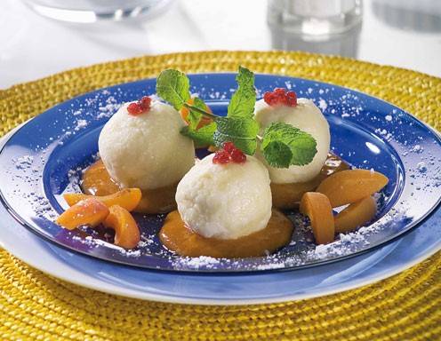 Topfenknödel Rezept - ichkoche.de Topfenknödel Rezept - ichkoche.de