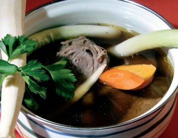 Rindsuppe Rindsuppe