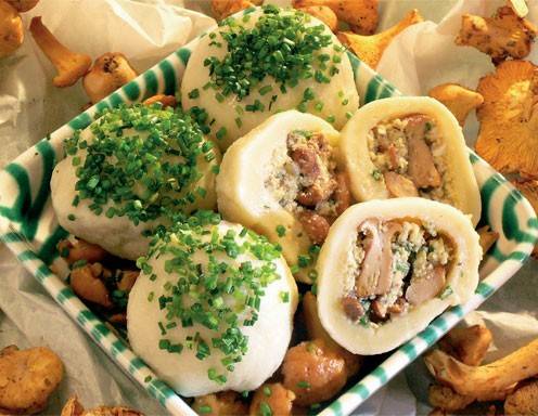Eierschwammerlknödel