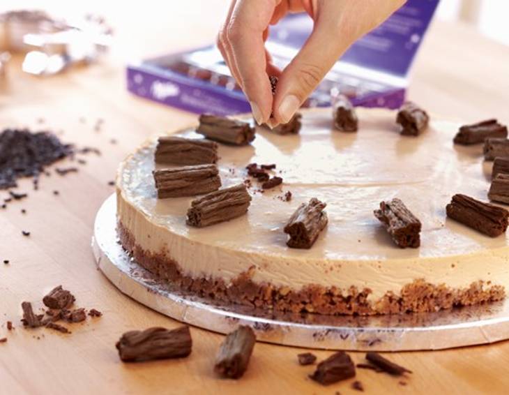 Weihnachtstorte mit Milka Exclusiver Borkenschokolade Weihnachtstorte mit Milka Exclusiver Borkenschokolade