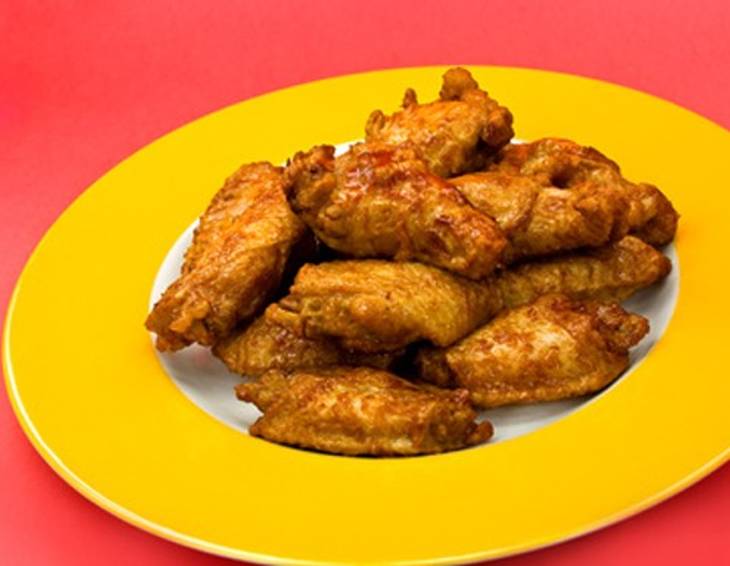 Chicken Wings mit Bratkartoffeln Chicken Wings mit Bratkartoffeln
