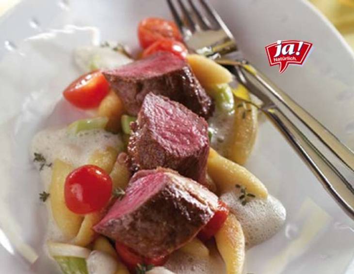 Lammrücken mit Schupfnudeln Lammrücken mit Schupfnudeln
