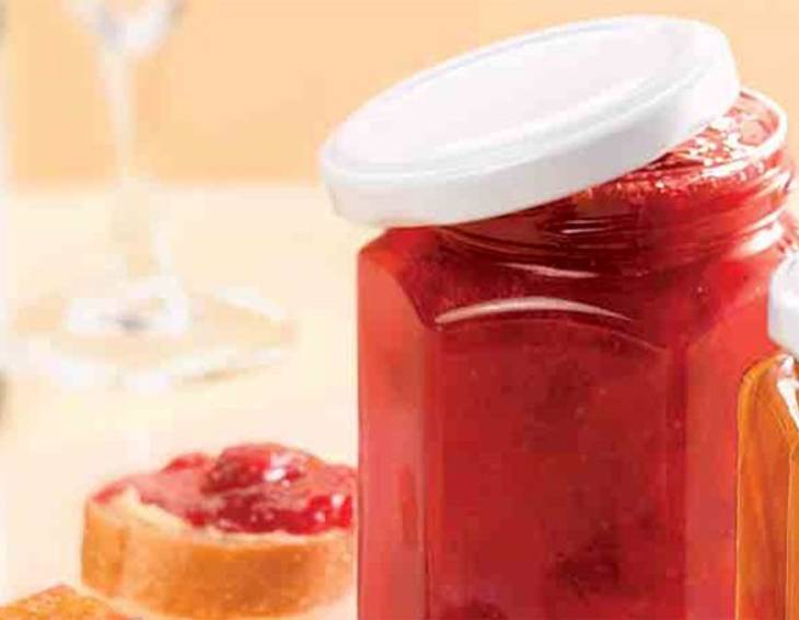 Blumige Erdbeermarmelade Blumige Erdbeermarmelade