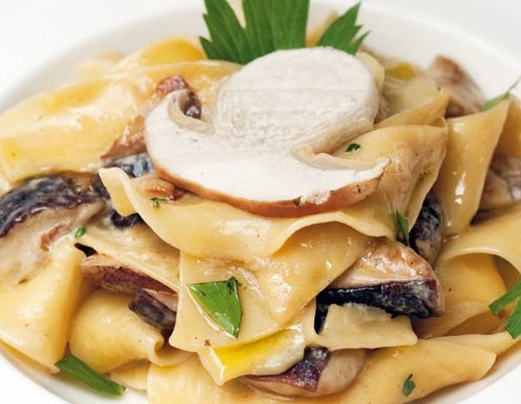Pappardelle mit Steinpilzen Pappardelle mit Steinpilzen
