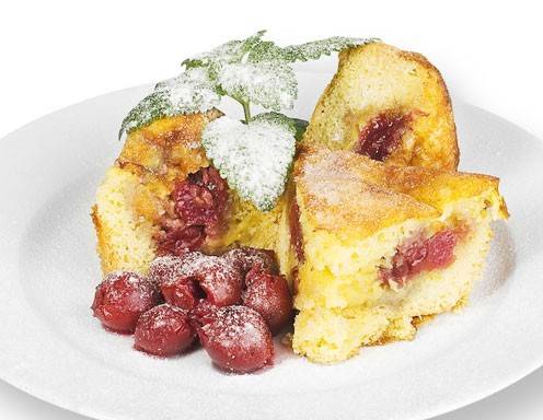 Weichselkuchen mit Zukka, Eierlikör und Zimt Rezept - ichkoche.ch