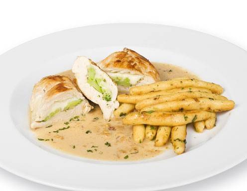 Gefülltes Hühnerfilet mit Mozzarella und Schinken Rezept - ichkoche.at Gefülltes Hühnerfilet mit Mozzarella und Schinken Rezept - ichkoche.at