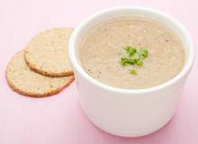 Pastinakenschaumsüppchen Pastinakenschaumsüppchen