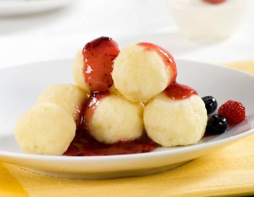 Mohnknödel mit Lebkuchensabayon aus dem Dampfgarer Rezept - ichkoche.at