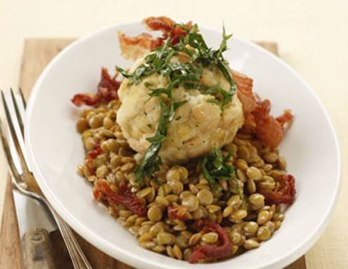 Prosciutto-Linsen mit Petersil-Knödeln Rezept - ichkoche.de
