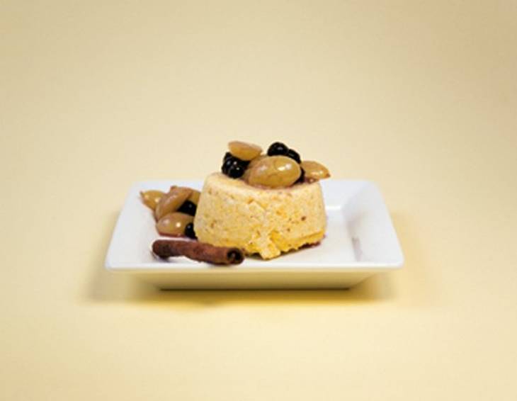 Polenta mit Weintraubenkompott Polenta mit Weintraubenkompott