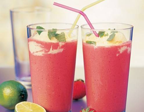 Erdbeer-Shake mit Vanilleeis Rezept - ichkoche.ch Erdbeer-Shake mit Vanilleeis Rezept - ichkoche.ch