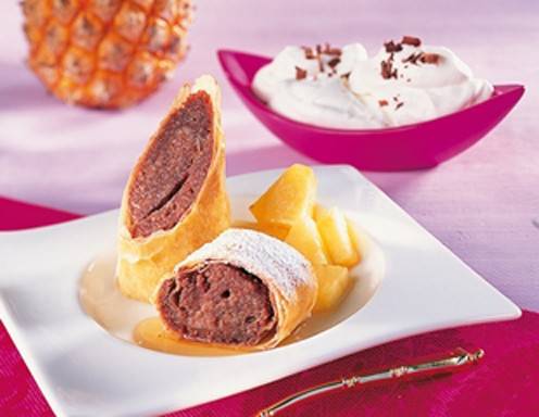 Schokoladenstrudel mit Ananas Rezept - ichkoche.de Schokoladenstrudel mit Ananas Rezept - ichkoche.de