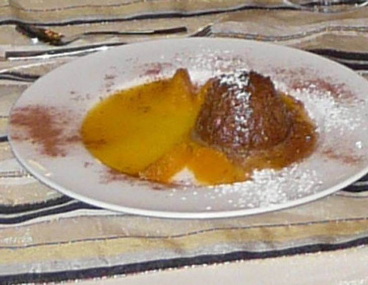 Schoko Ingwer Chili Souffle auf Orangensauce Schoko Ingwer Chili Souffle auf Orangensauce
