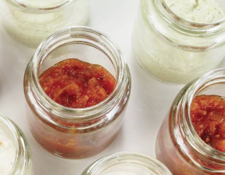 Delikates Kürbis-Chutney mit Ingwer und Balsamessig Delikates Kürbis-Chutney mit Ingwer und Balsamessig