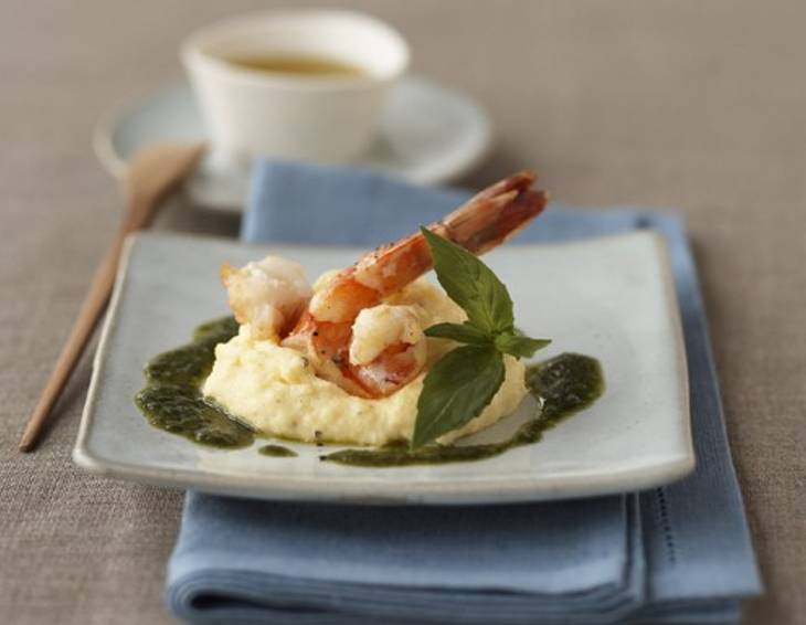 Gebratene Garnele auf Käse-Polenta Gebratene Garnele auf Käse-Polenta