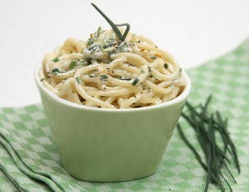 Spaghetti mit Schnittlauchsauce