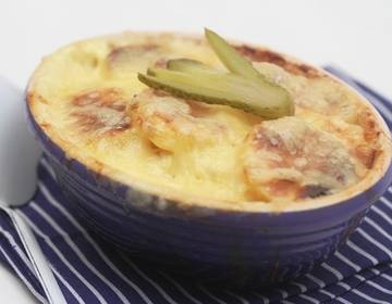 Kartoffelauflauf mit Schinken & Ei Kartoffelauflauf mit Schinken & Ei