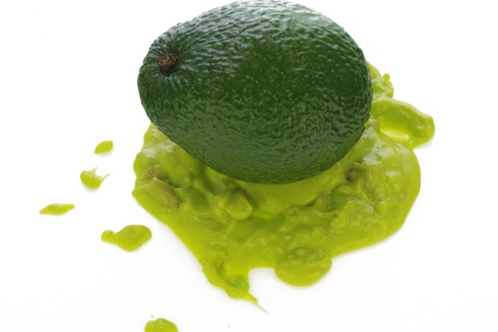 Unreife Avocado