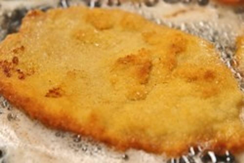 Schnitzel panieren Schnitzel panieren