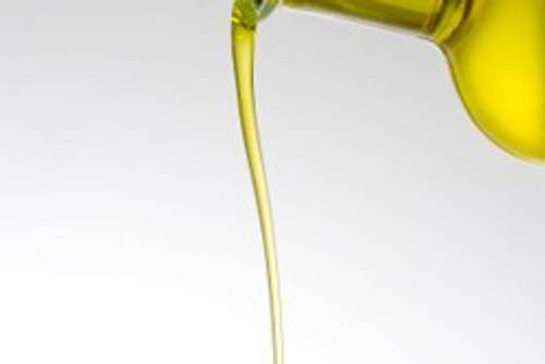 Goldenes Olivenöl