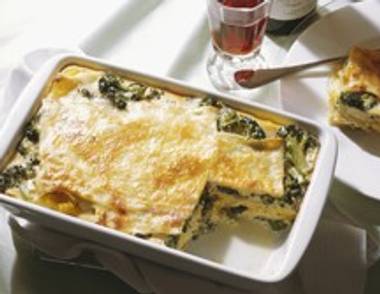 Auflauf & Gratins  Sie sehen dieses Bild nicht? Klicken Sie mit der rechten Maustaste darauf und wählen Sie „Bilder herunterladen.“