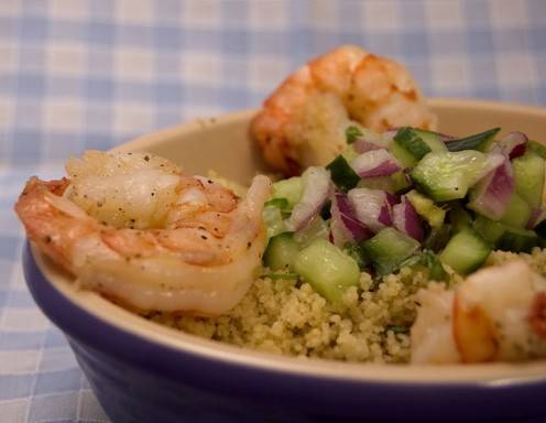 Gemüse-Couscous mit Huhn Rezept - ichkoche.at Gemüse-Couscous mit Huhn Rezept - ichkoche.at