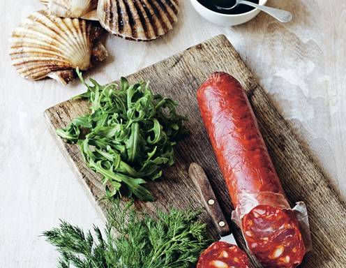 Jakobsmuscheln mit Chorizo, Rucola und Dill Rezept - ichkoche.de Jakobsmuscheln mit Chorizo, Rucola und Dill Rezept - ichkoche.de