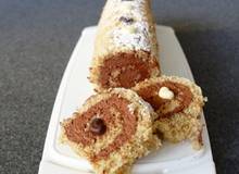 Oma's Biskuitroulade