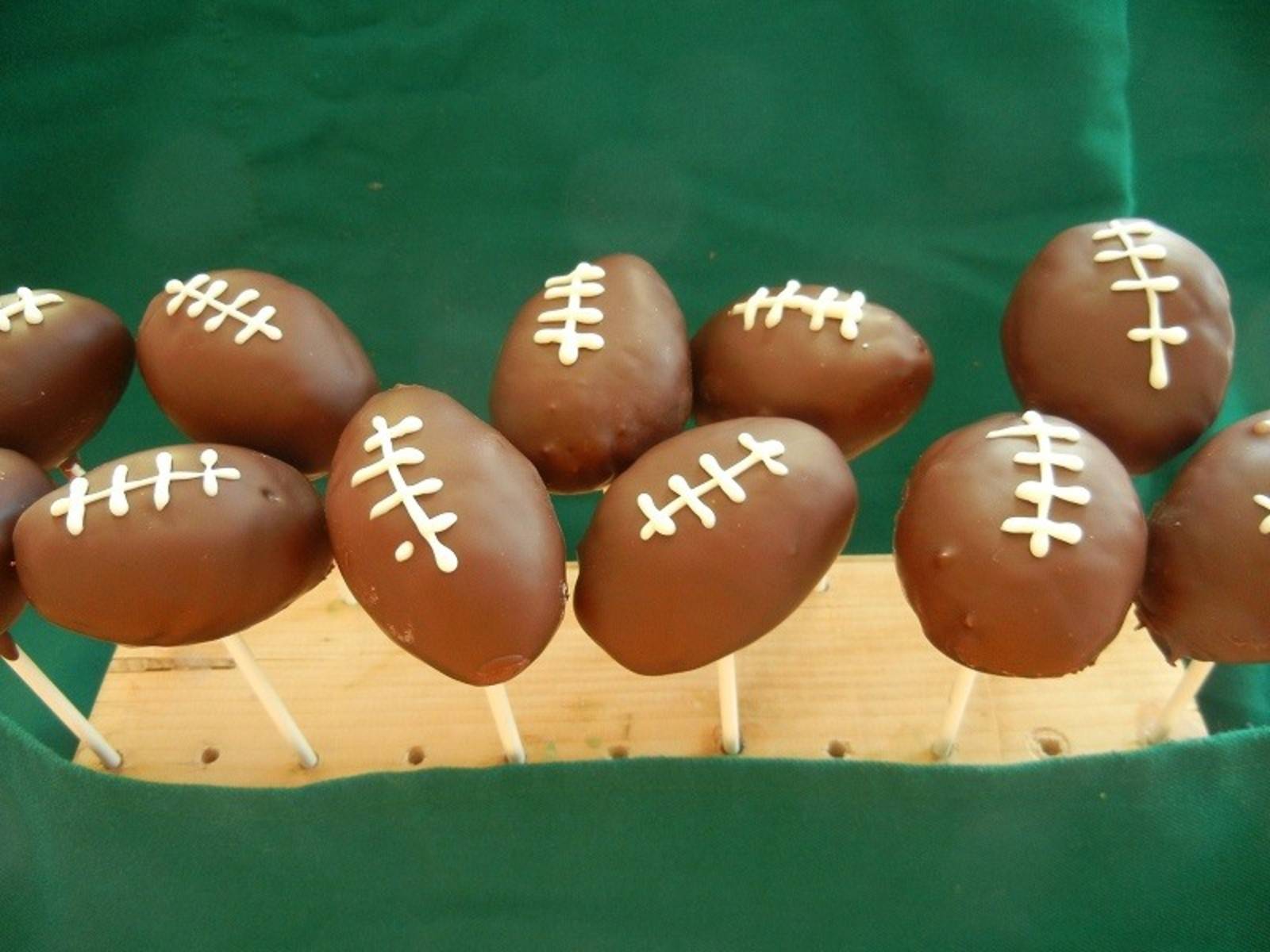 Football Cake Pops