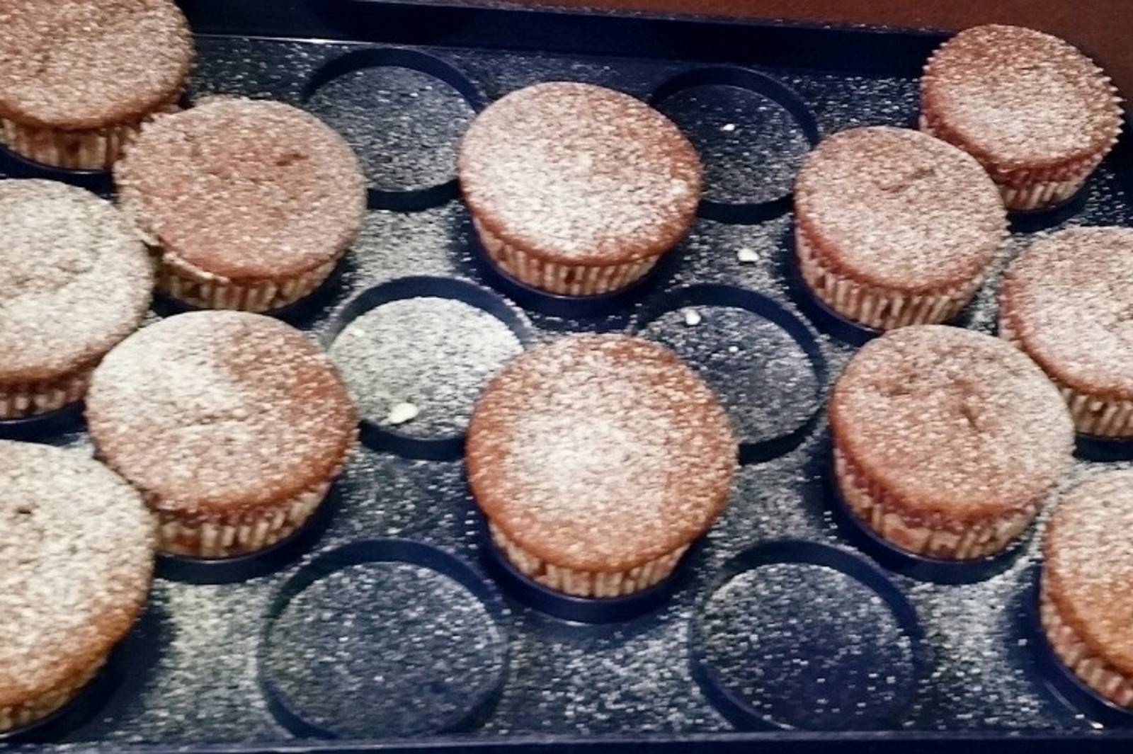 Sauerrahmmuffins Rezept - ichkoche.ch