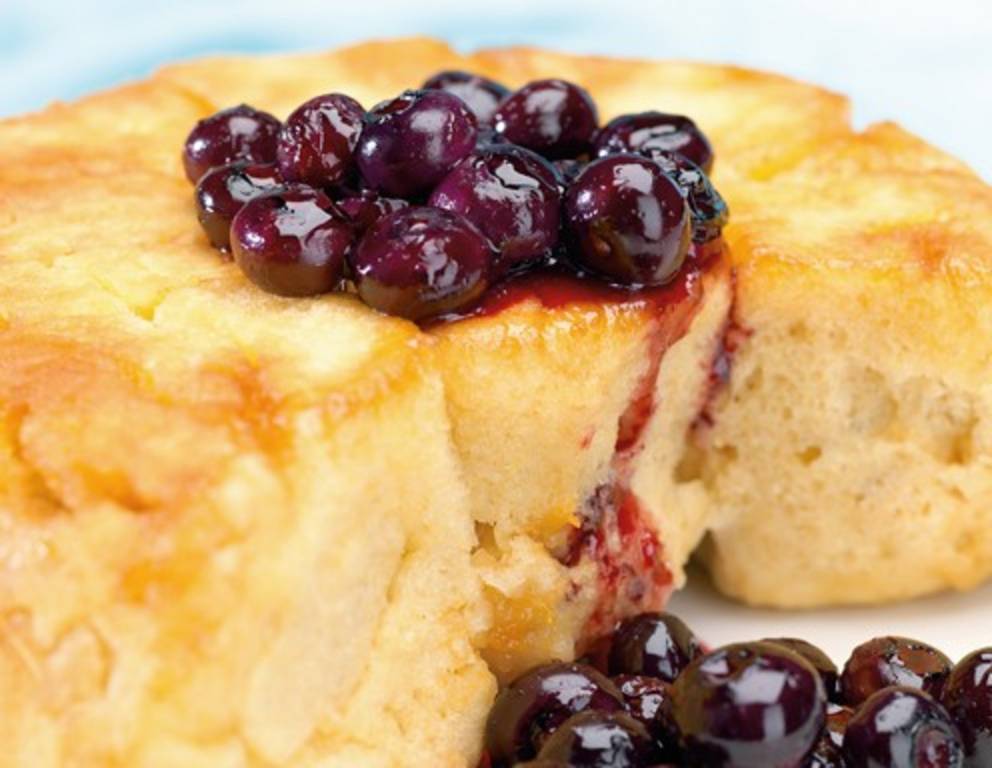 Buchteln mit Karamell-Heidelbeeren Buchteln mit Karamell-Heidelbeeren