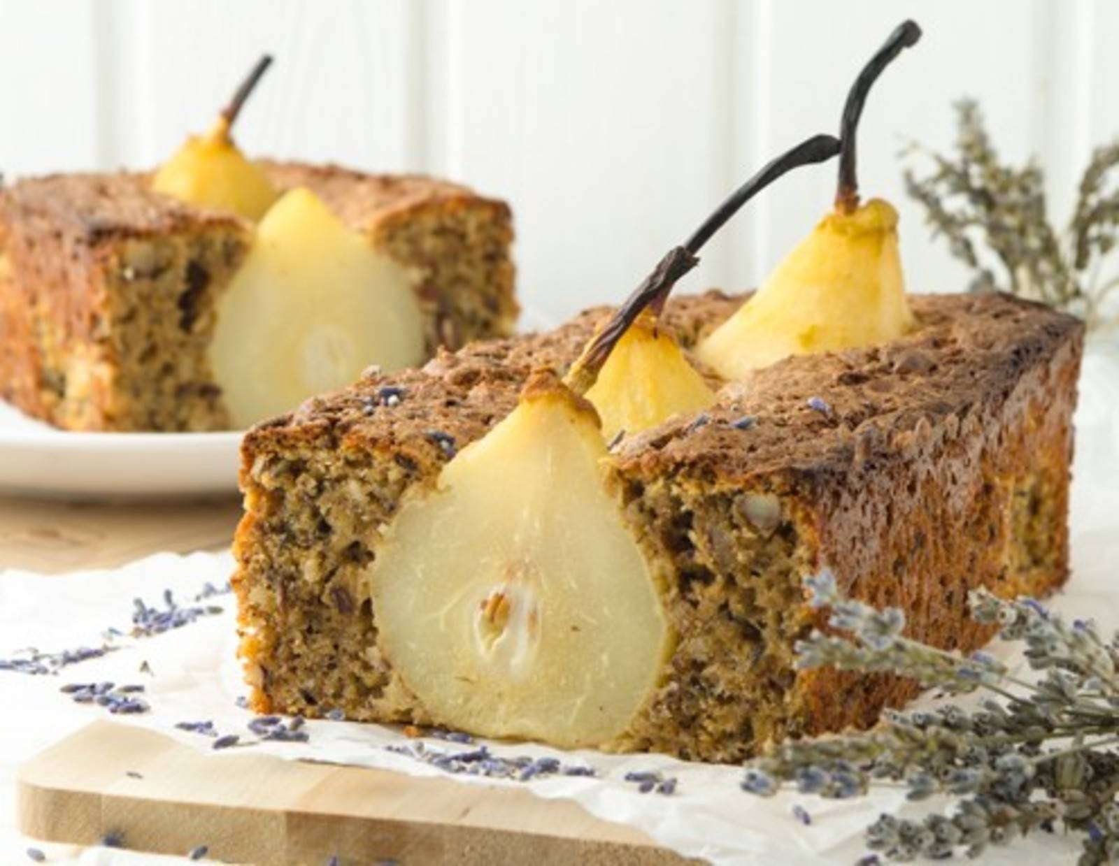 Birnenkuchen mit Lavendel 