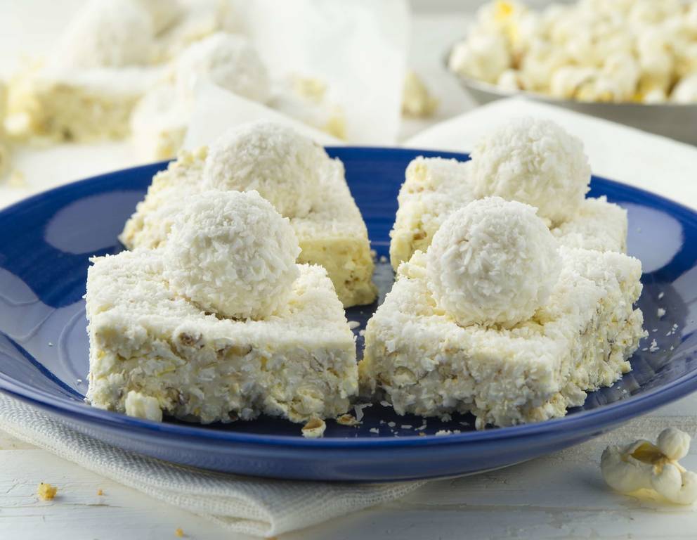 Raffaello-Popcorn-Schnitten Raffaello-Popcorn-Schnitten