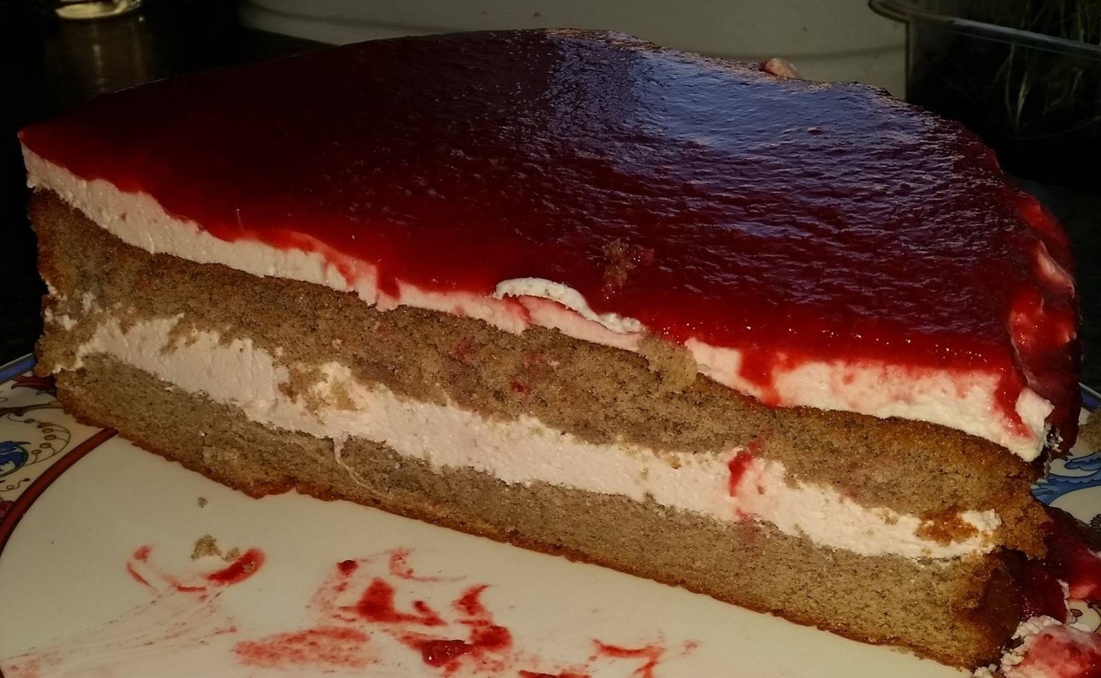 Hadn-Joghurt-Himbeertorte