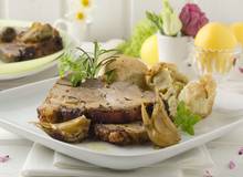 Gewürz-Krustenbraten mit Krautbuchteln Gewürz-Krustenbraten mit Krautbuchteln