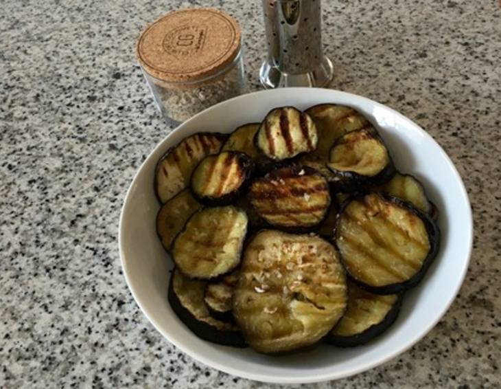 Gegrillte Melanzani Gegrillte Melanzani