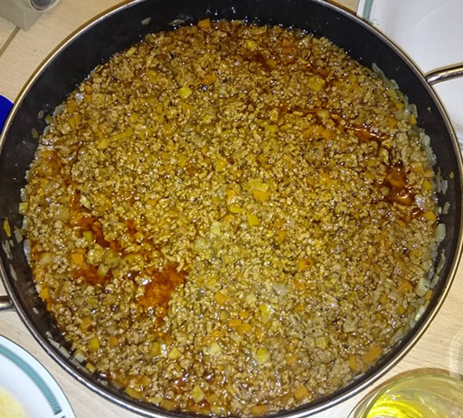 Bolognesesauce Rezept - ichkoche.de Bolognesesauce Rezept - ichkoche.de