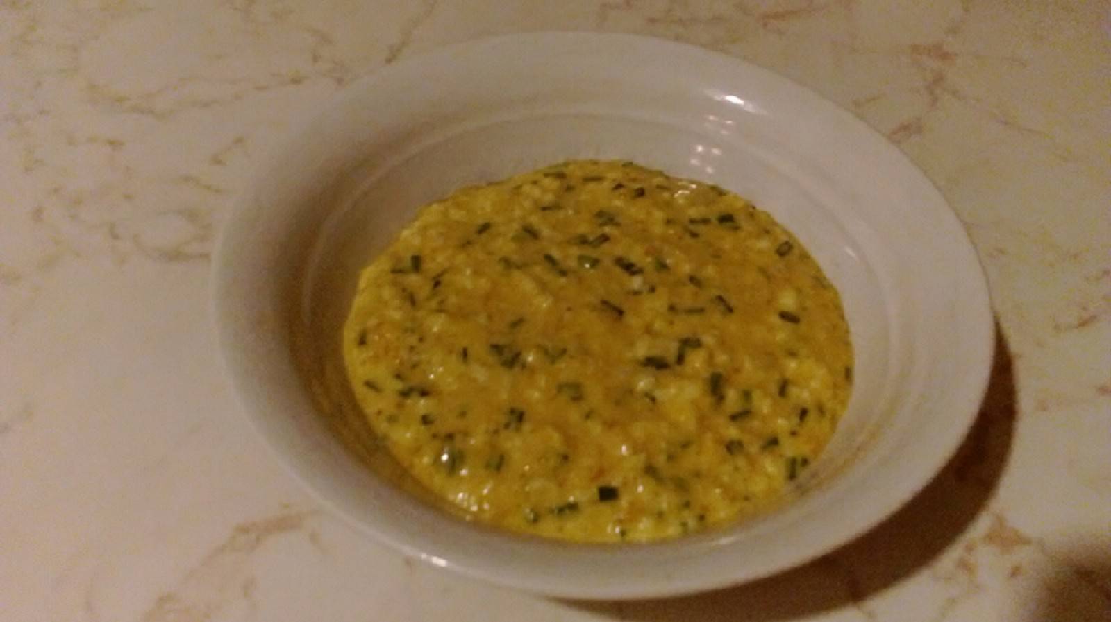 Eier-Curry-Sauce mit Schnittlauch