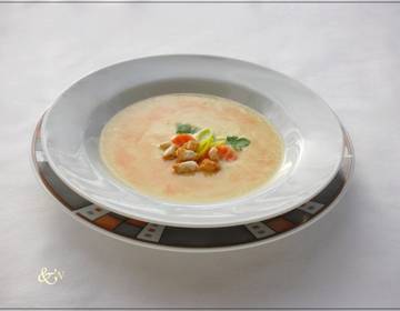 Porree-Suppe mit Kreuzkümmel
