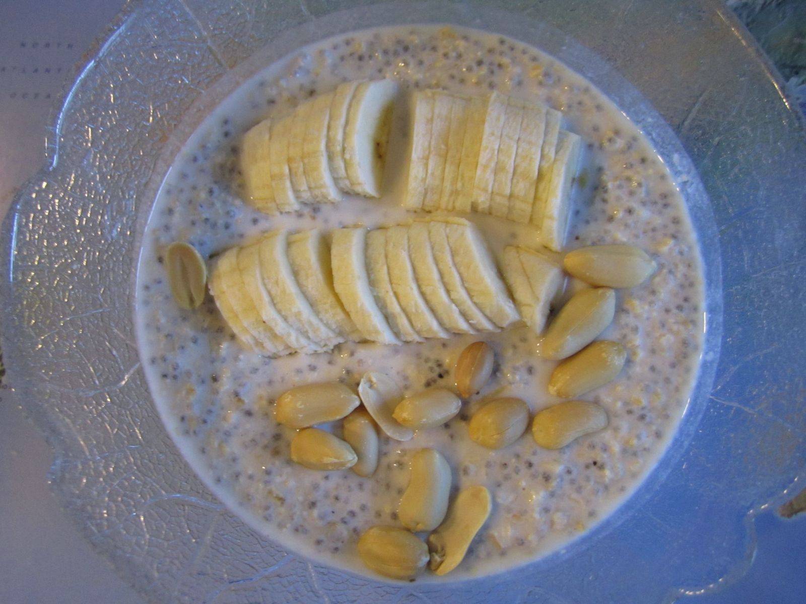 Banane-Erdnuss Powerfrühstück