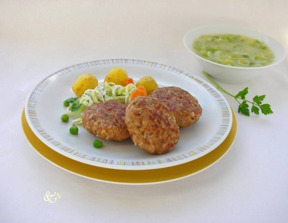 Pikante faschierte Laibchen Pikante faschierte Laibchen