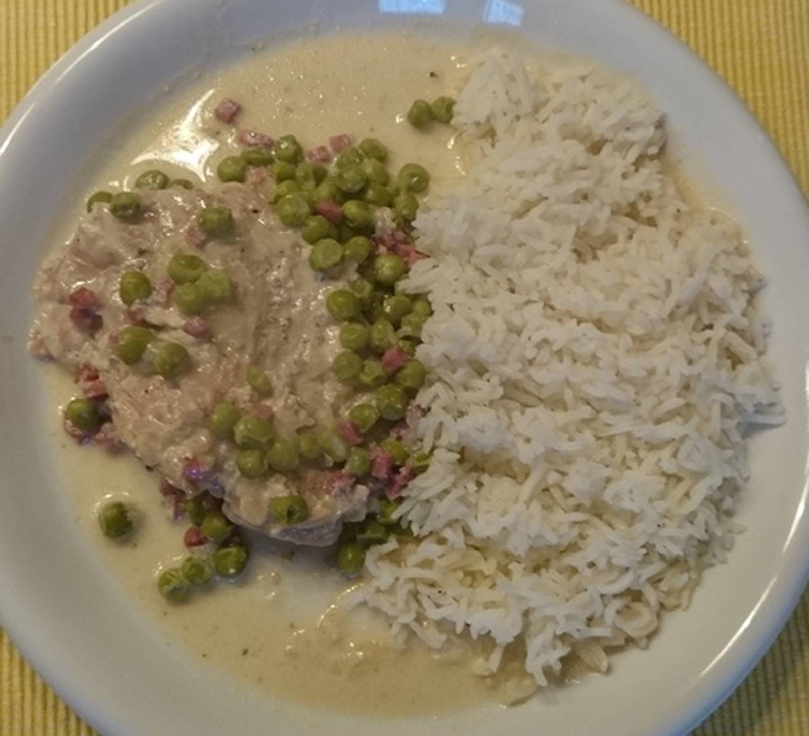 Schweinsfischerl in Rahmsauce