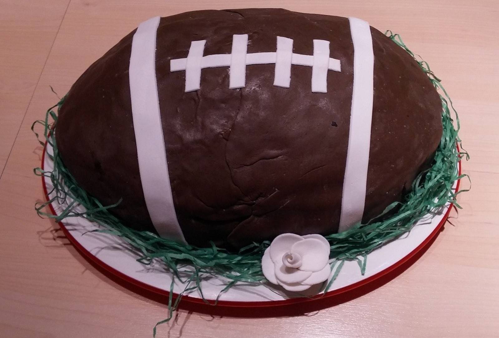 American Football Torte