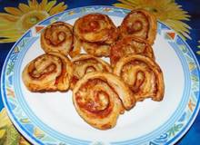 Pikante Pizzahäppchen Pikante Pizzahäppchen