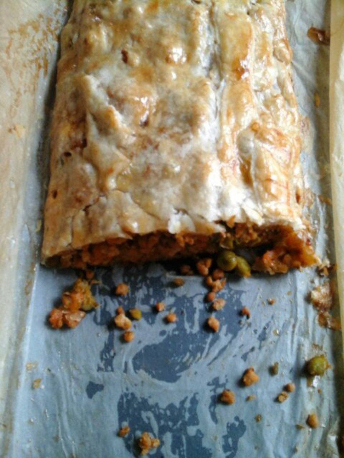 Asiatischer Fleischstrudel mit Stangensellerie Rezept - ichkoche.de