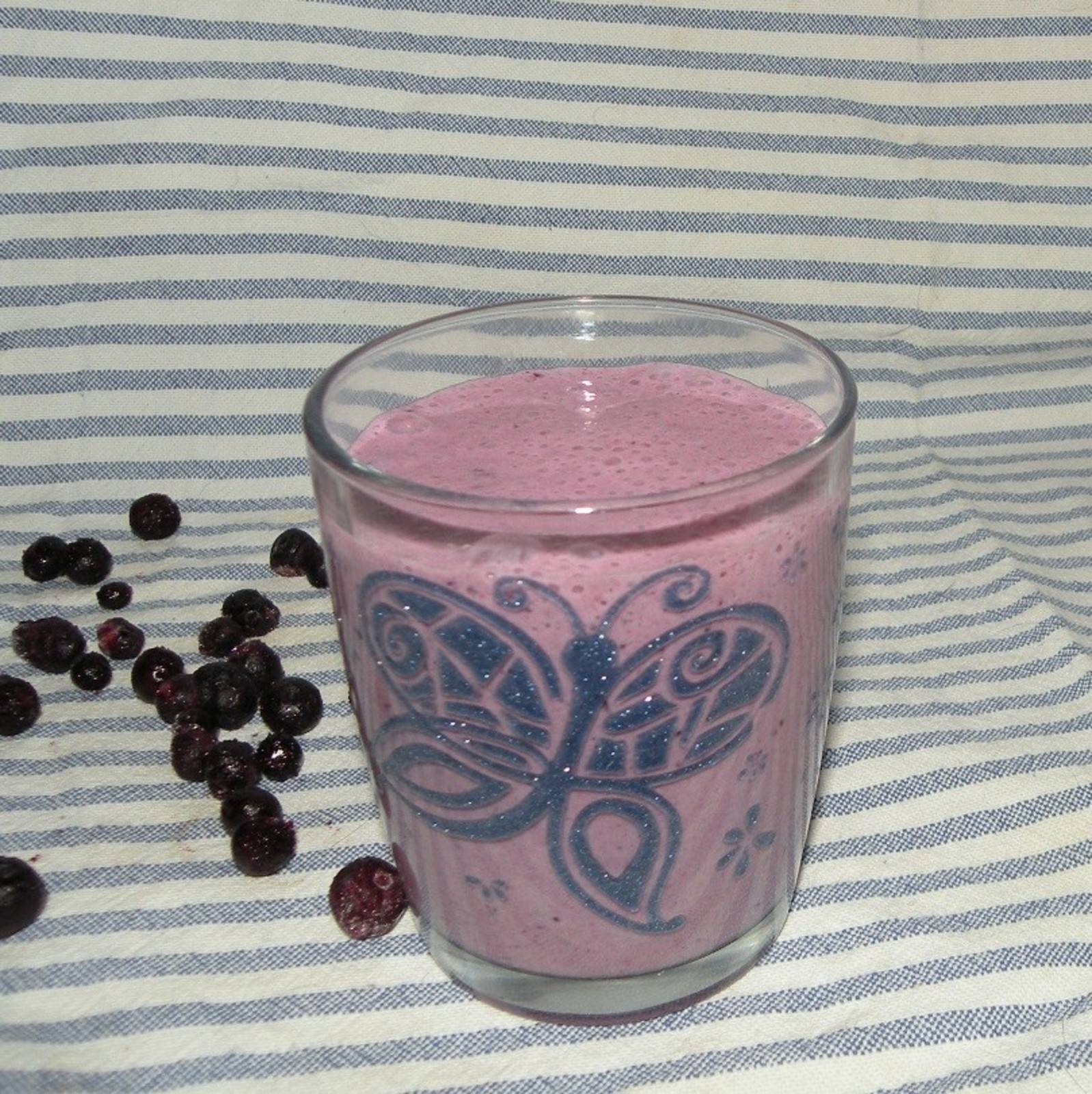 Heidelbeershake superfit Rezept - ichkoche.de Heidelbeershake superfit Rezept - ichkoche.de