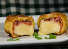 Käse im Speckmantel Käse im Speckmantel