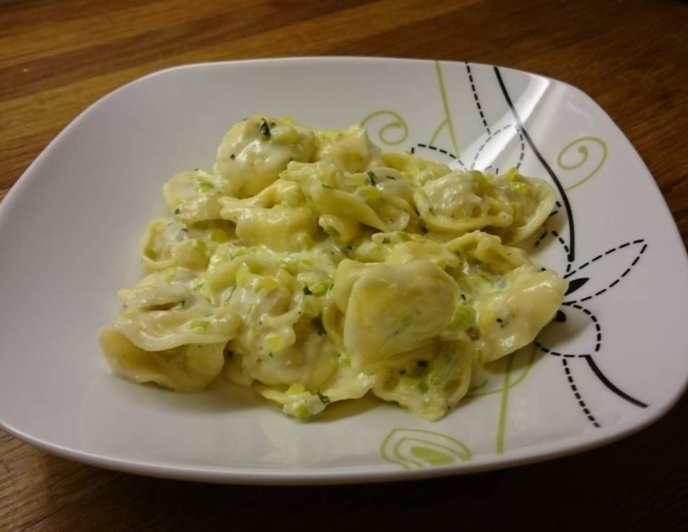 Tortellini in Lauch-Oberssauce Tortellini in Lauch-Oberssauce
