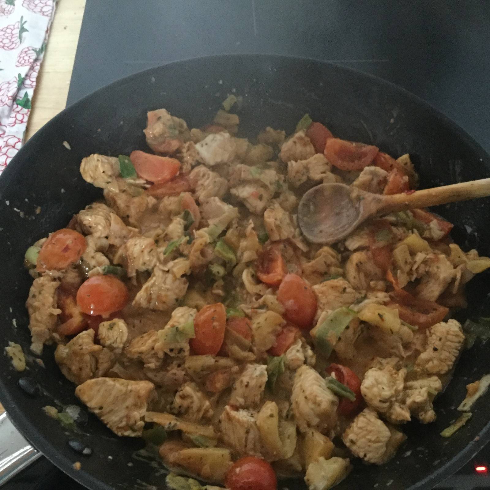 Putenpfanne Rezept - ichkoche.ch Putenpfanne Rezept - ichkoche.ch