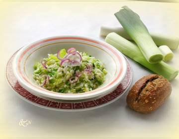 Ryys met Boor - Reistopf mit Lauch Ryys met Boor - Reistopf mit Lauch